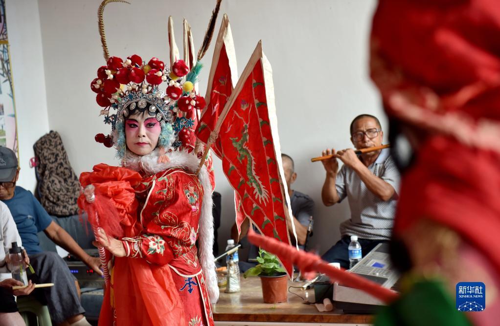 砸金花游戏下载平台